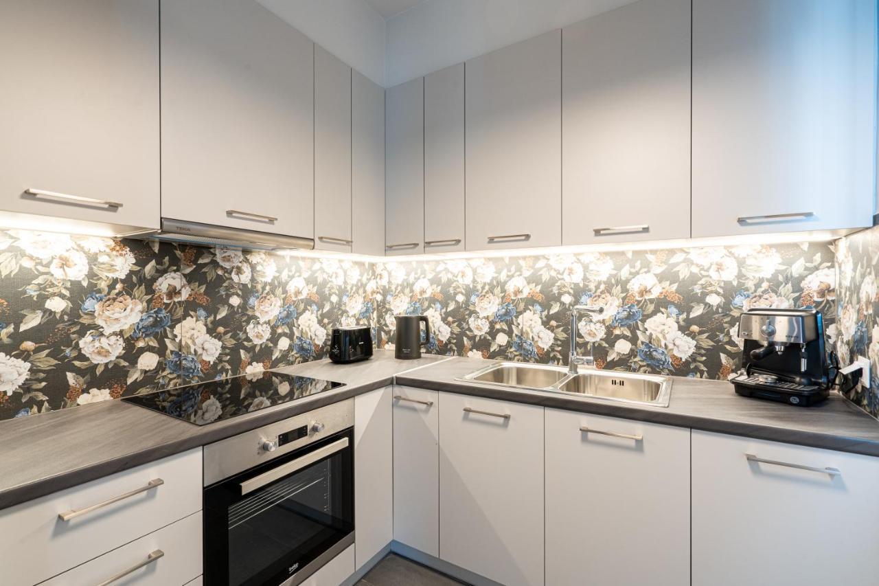 The H Experience Blackbird Spacious 2Bd Apartment Close To The Beach Ксилокастрон Екстер'єр фото