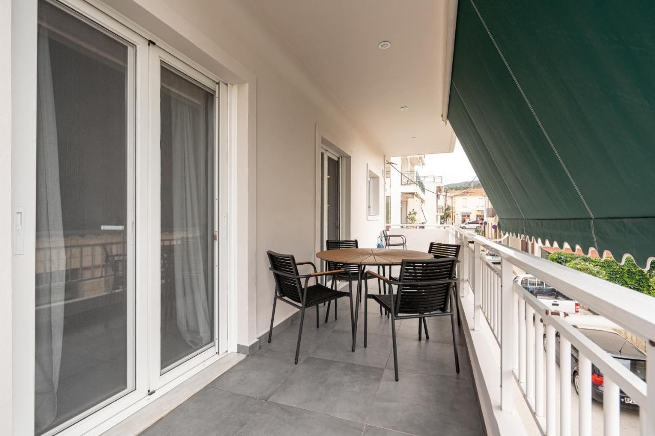 The H Experience Blackbird Spacious 2Bd Apartment Close To The Beach Ксилокастрон Екстер'єр фото
